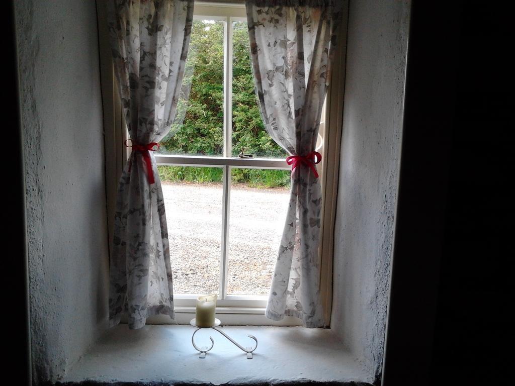 Westland Traditional Cottage Dated 1700'S Ardea 객실 사진